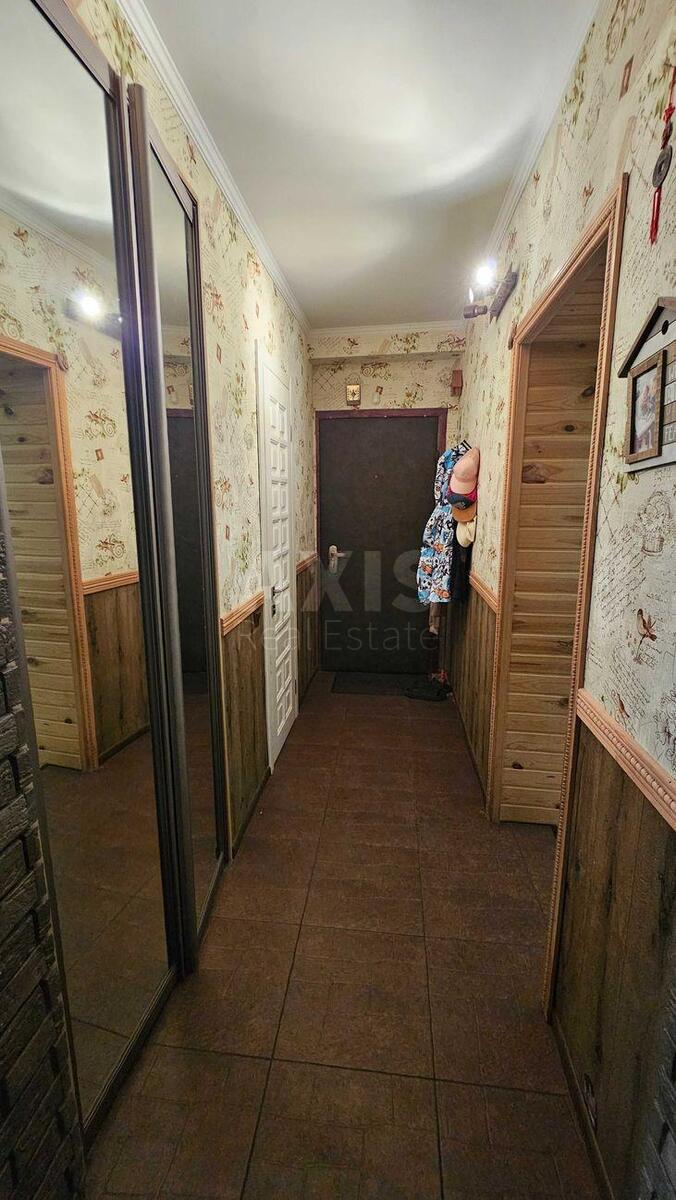 3к квартира ул. Мукачевская 5А15