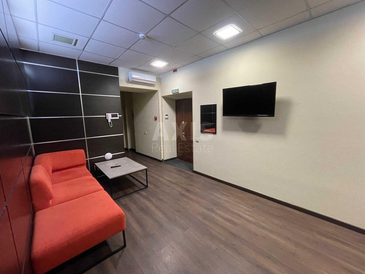 Office vul. Volodymyrs'ka 11, 29m2601577