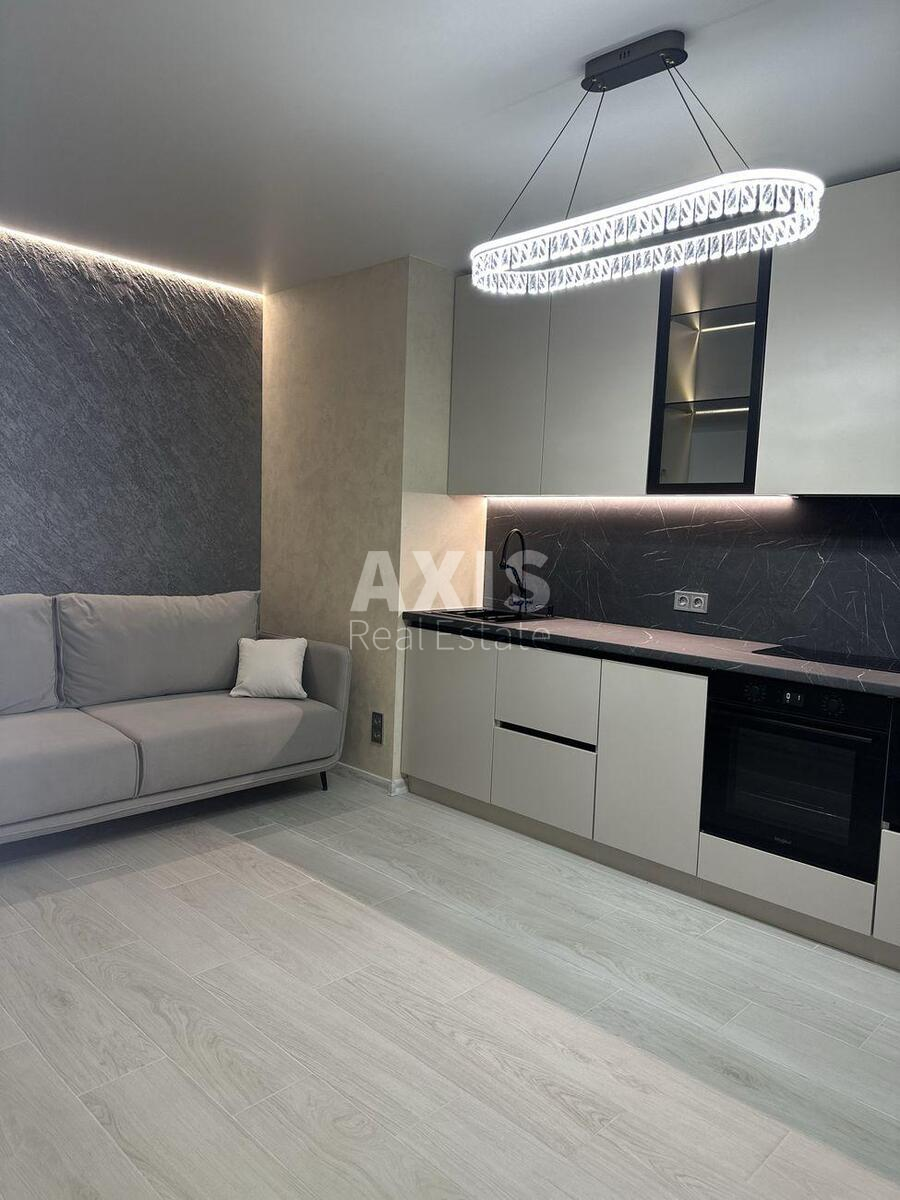 1k apartment nab. Dniprovs'ka 16494890