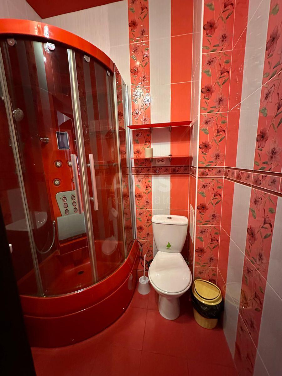 3k apartment vul. Zlatoustivs'ka 509