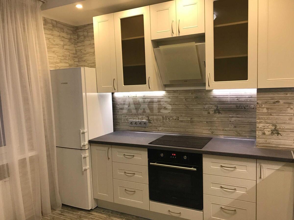 2k apartment vul. Oleksandra Olesja 4Б