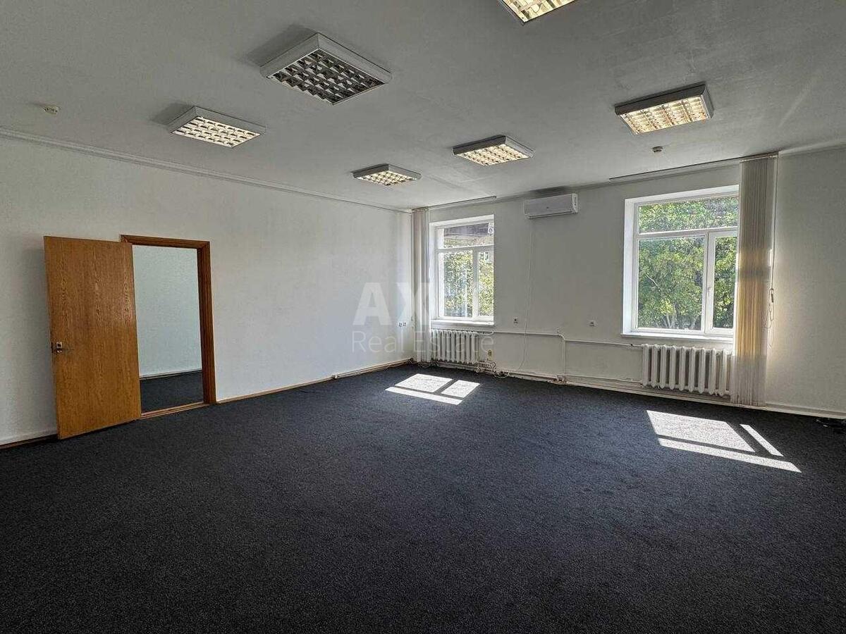 Office vul. Shevcova Ivana 5, 134m2