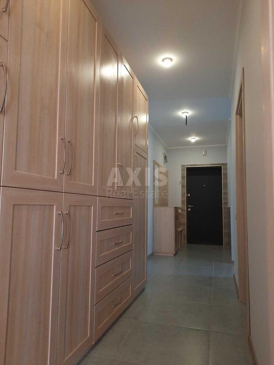 2к квартира ул. Стуса Василия 7Б2