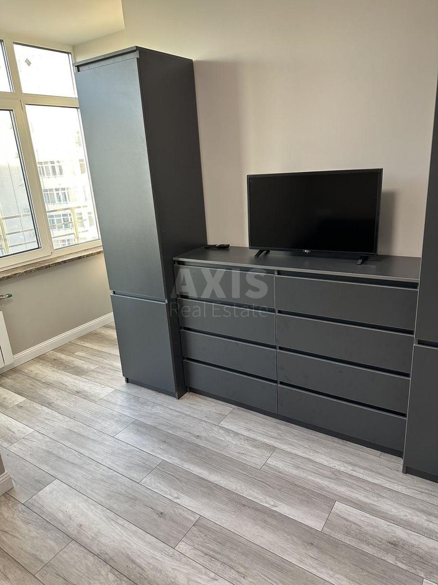 1k apartment vul. Lypkivs'kogo Vasylja Mytropolyta 37Б5