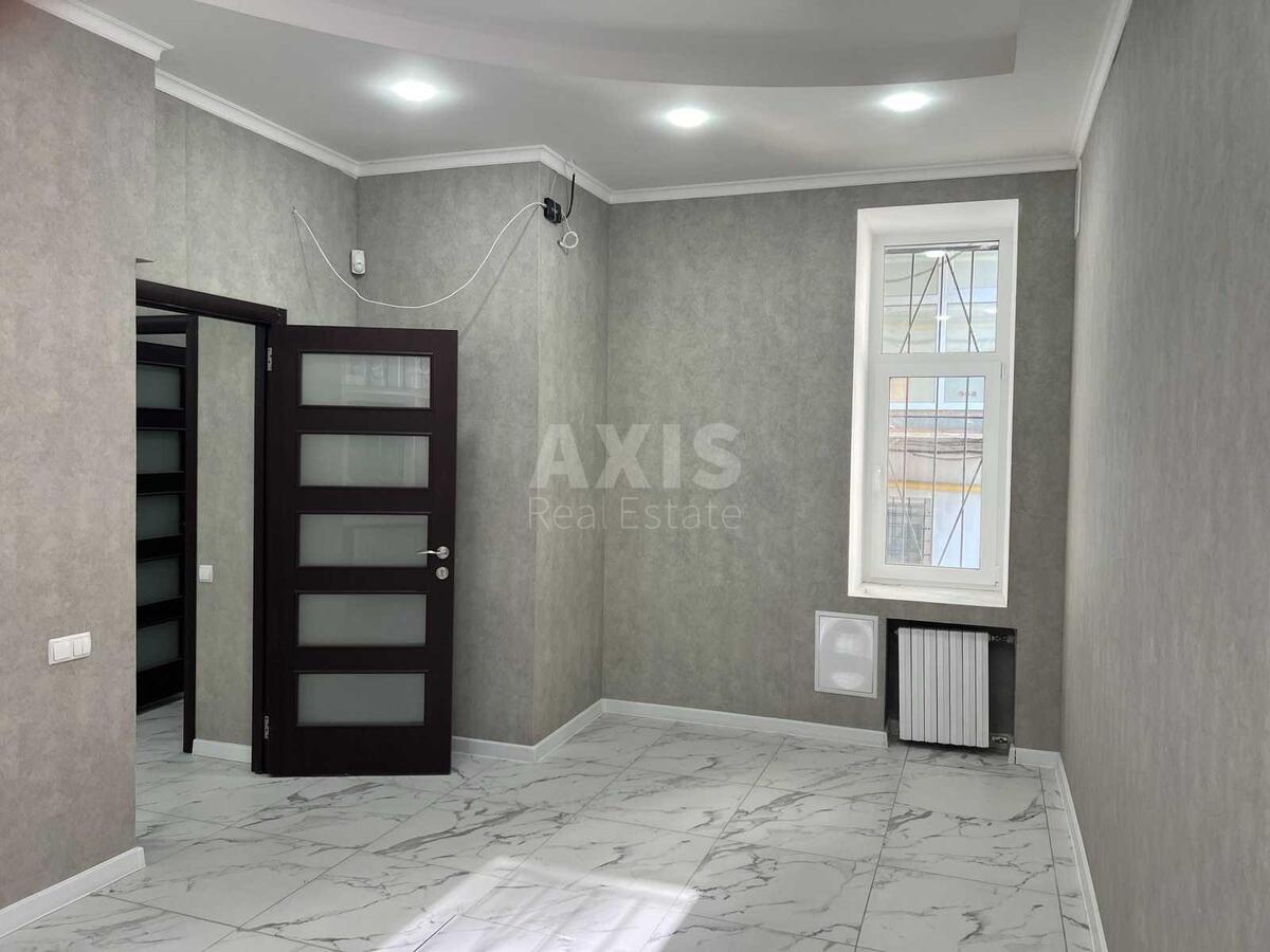 Office vul. Mazepy Ivana 9, 81m258214