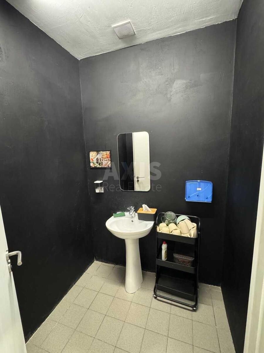 Office vul. Vozdvyzhens'ka 51А, 100m2618967