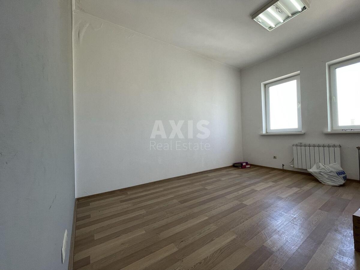 Office vul. Chavdar Jelyzavety 3, 70m22