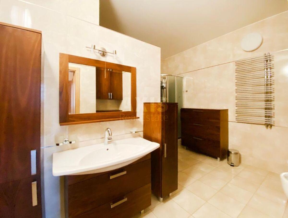 4k apartment vul. Irynyns'ka 5/249