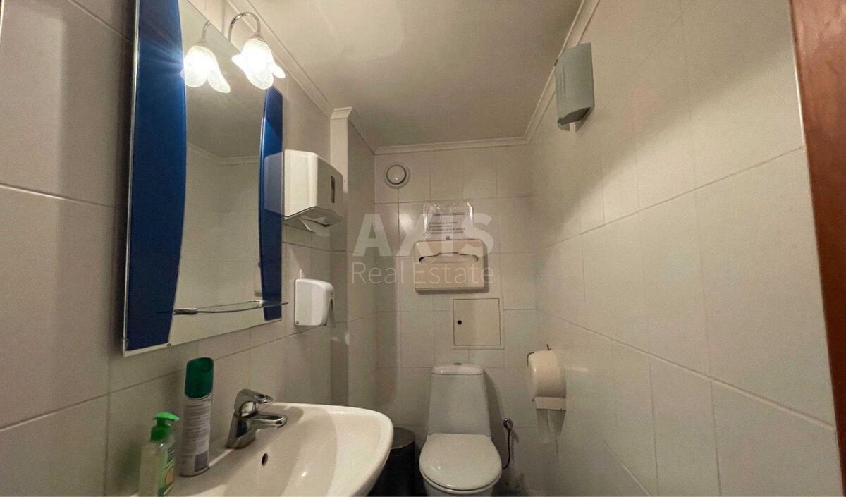 Office vul. Volos'ka 50/38, 131m25