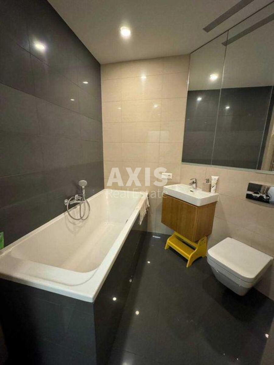 2k apartment vul. Vyshgorods'ka 450