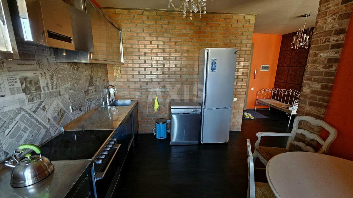 1k apartment vul. Tolstogo 25