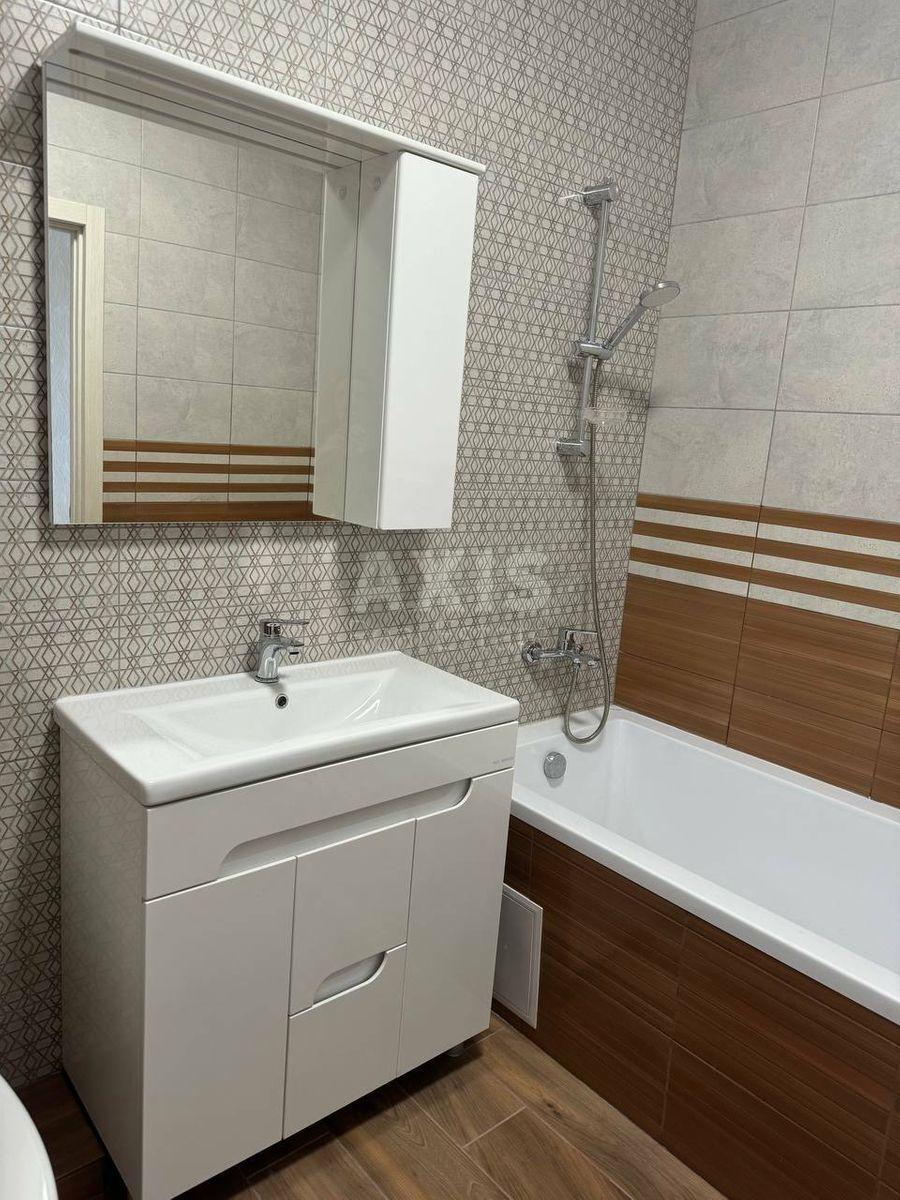 2к квартира ул. Александра Олеся 5А433157