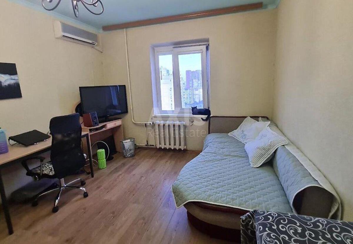 2k apartment vul. Dragomanova 12А8
