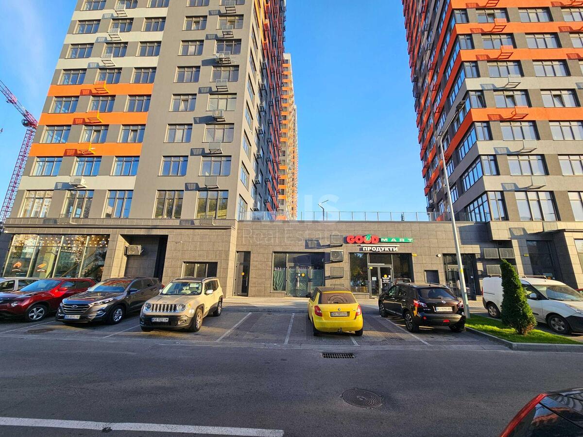 Trade object vul. Chernigivs'ka 46, 120m2590900