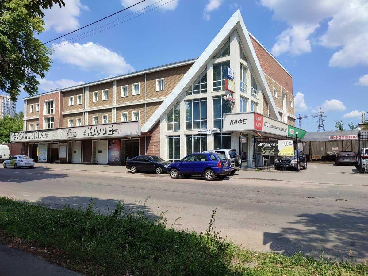 Office vul. Berezhans'ka 12Б, 387m2594505