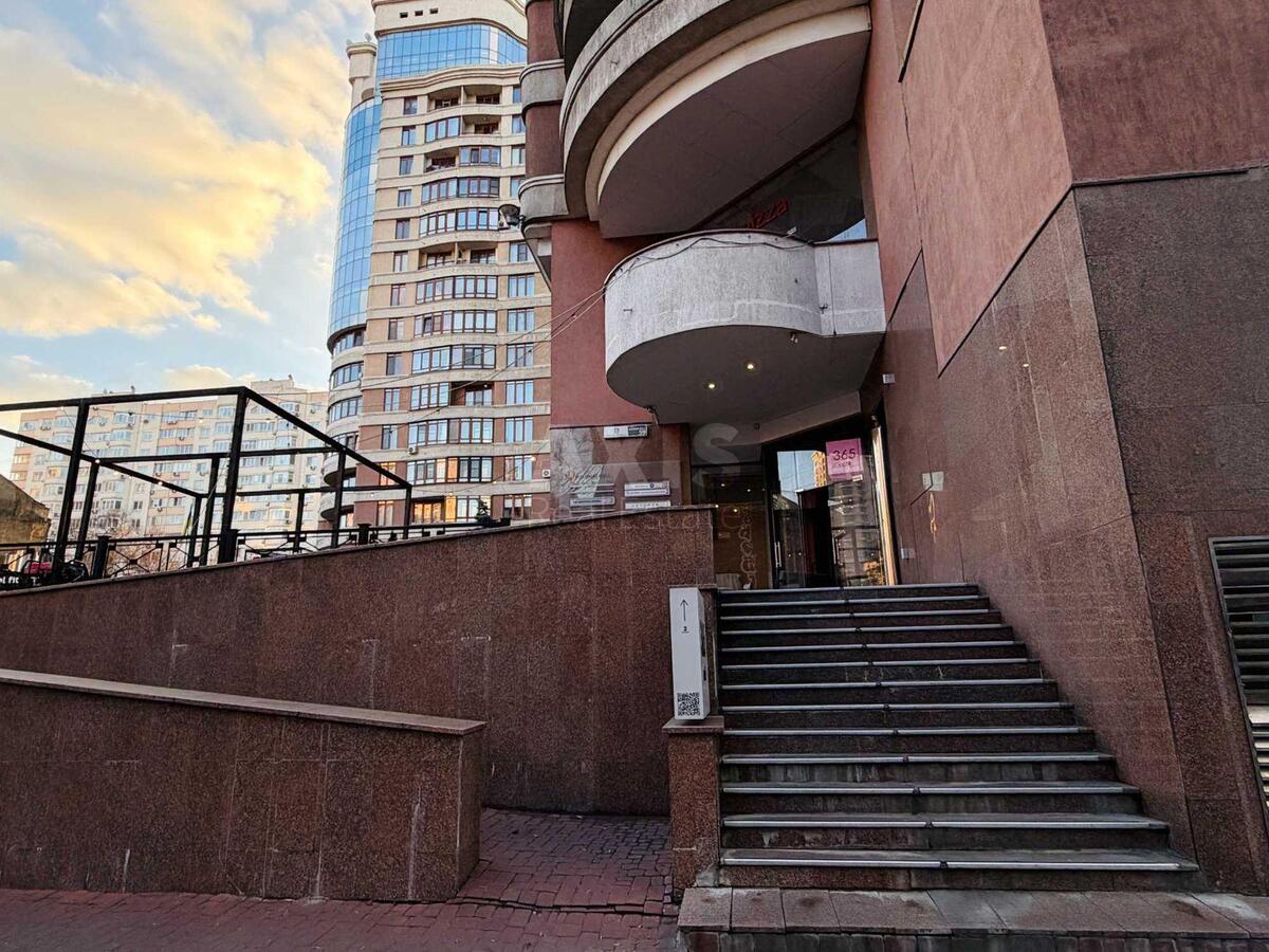 Объект торговли ул. Жилянская 59, 80м2634081