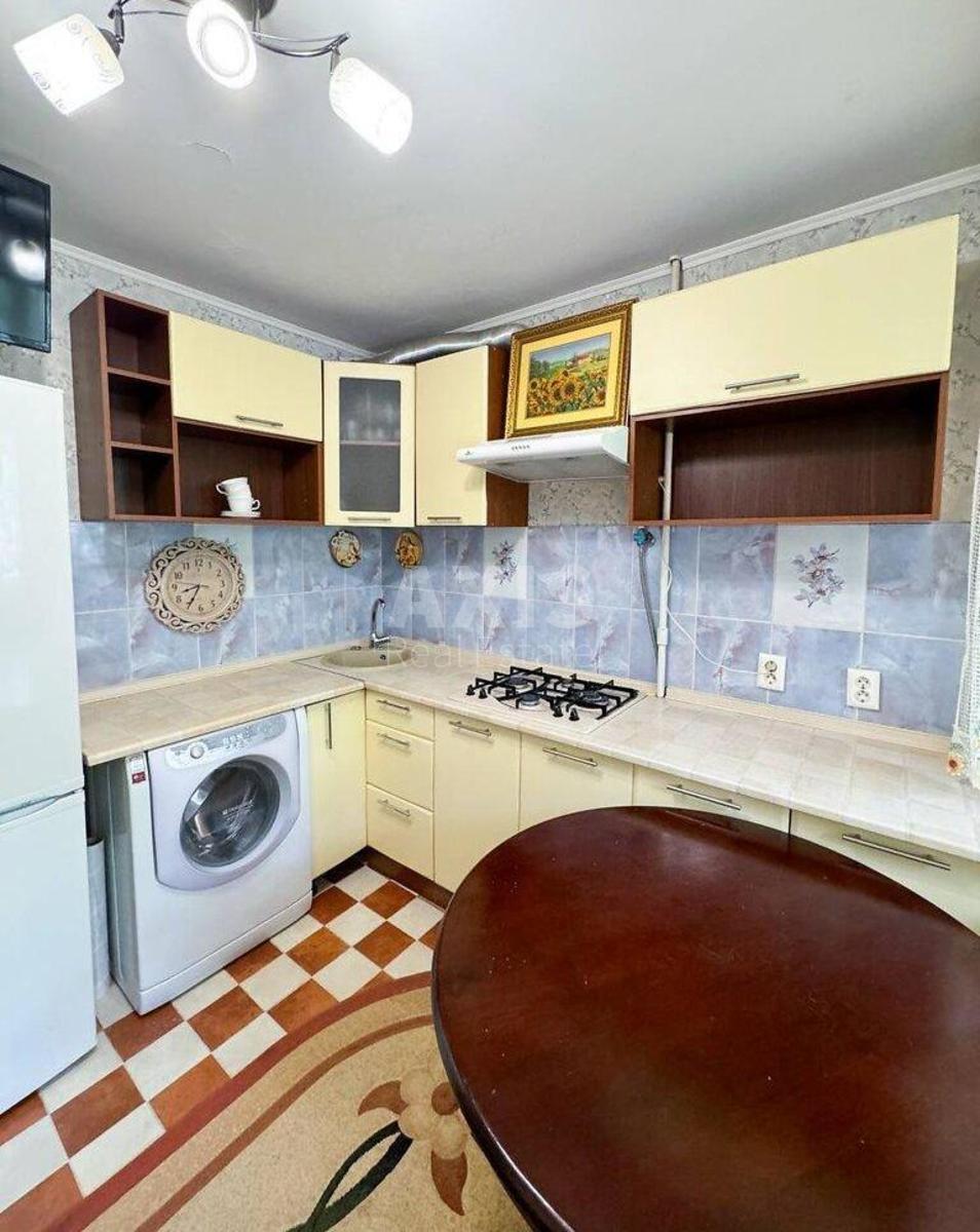 1k apartment vul. Kondratjuka Jurija 1