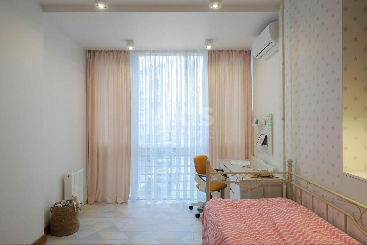 3k apartment vul. Metrologichna 109А3