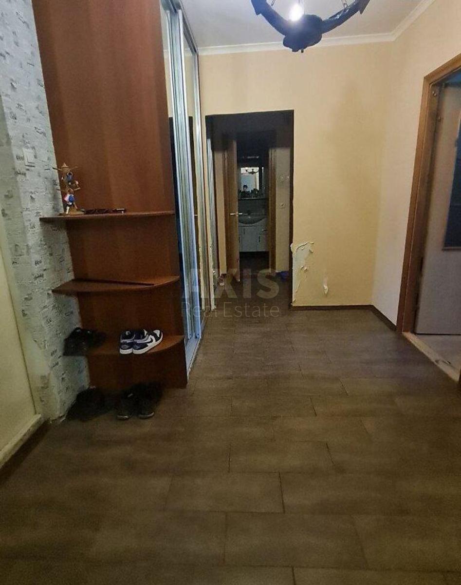 2k apartment vul. Dragomanova 12А9