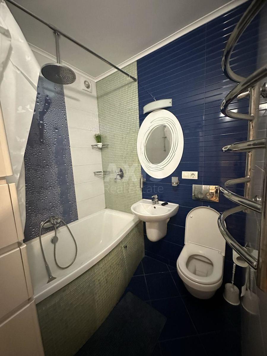 2k apartment vul. Sadovs'kogo Mykoly 128