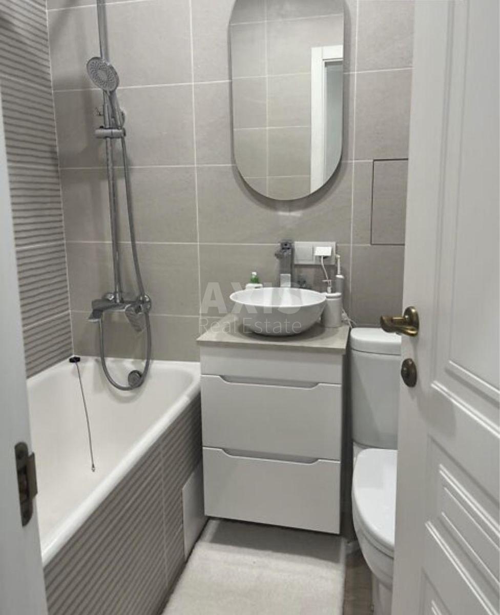 1k apartment vul. Doncja Myhajla 135