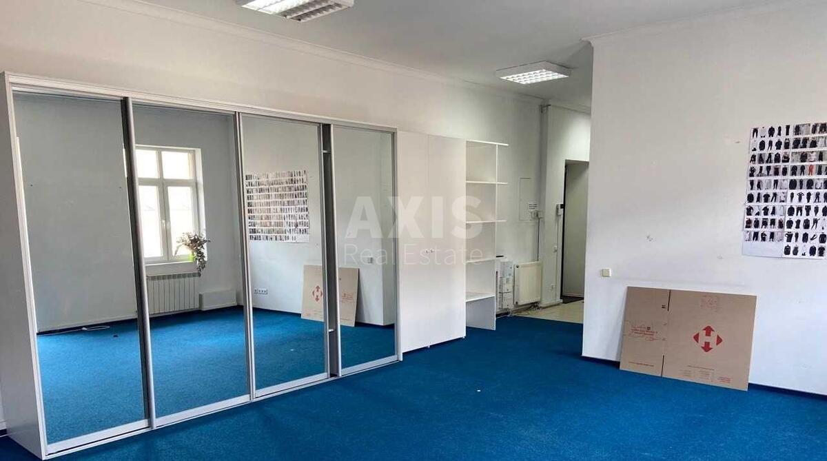 Office vul. Lyps'ka 19/7, 158m23