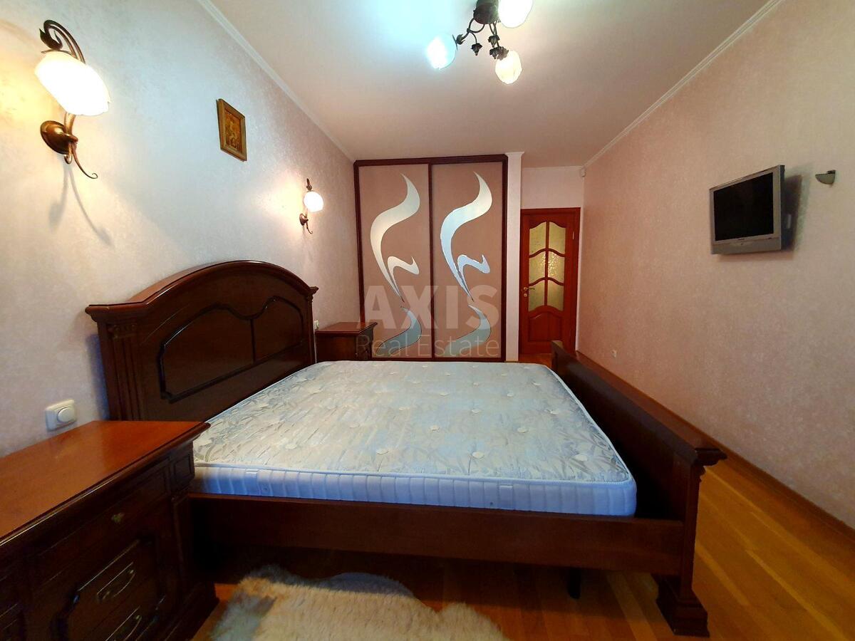 3k apartment vul. Ahmatovoi' Anny 16Б633964