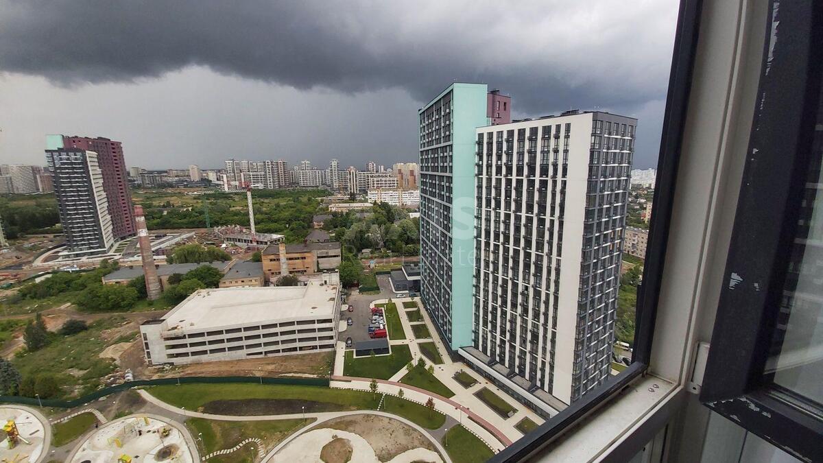 2k apartment vul. Pivnichno-Syrec'ka 1013