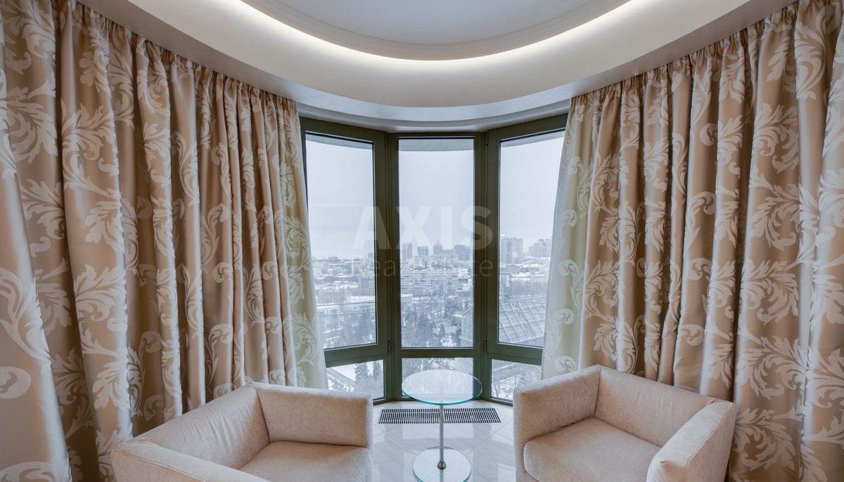 5k apartment vul. Nazarivs'ka 115