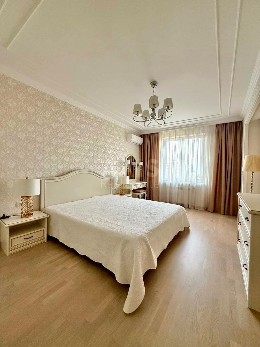 4k apartment vul. Dmytrivs'ka 75638703