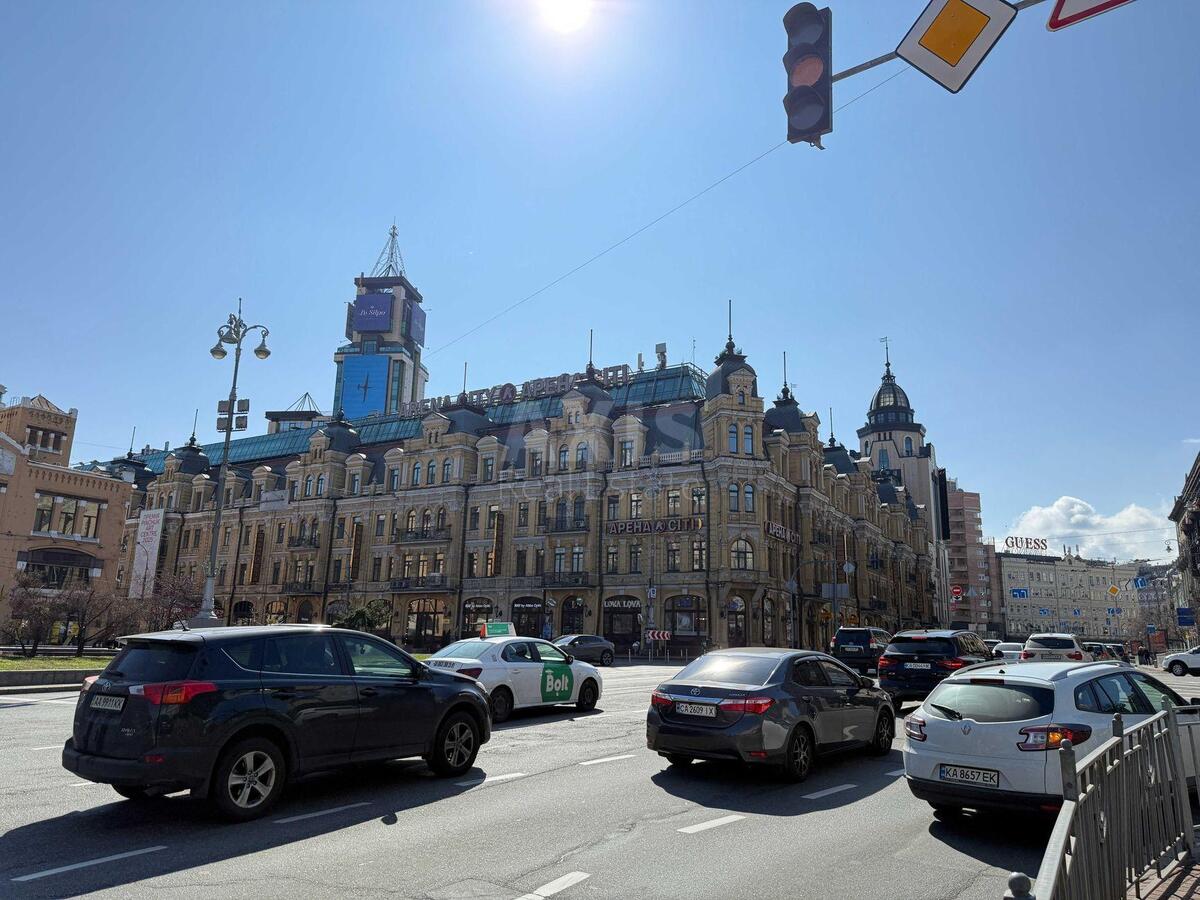 Офис ул. Степана Ковнира 5, 1100м2