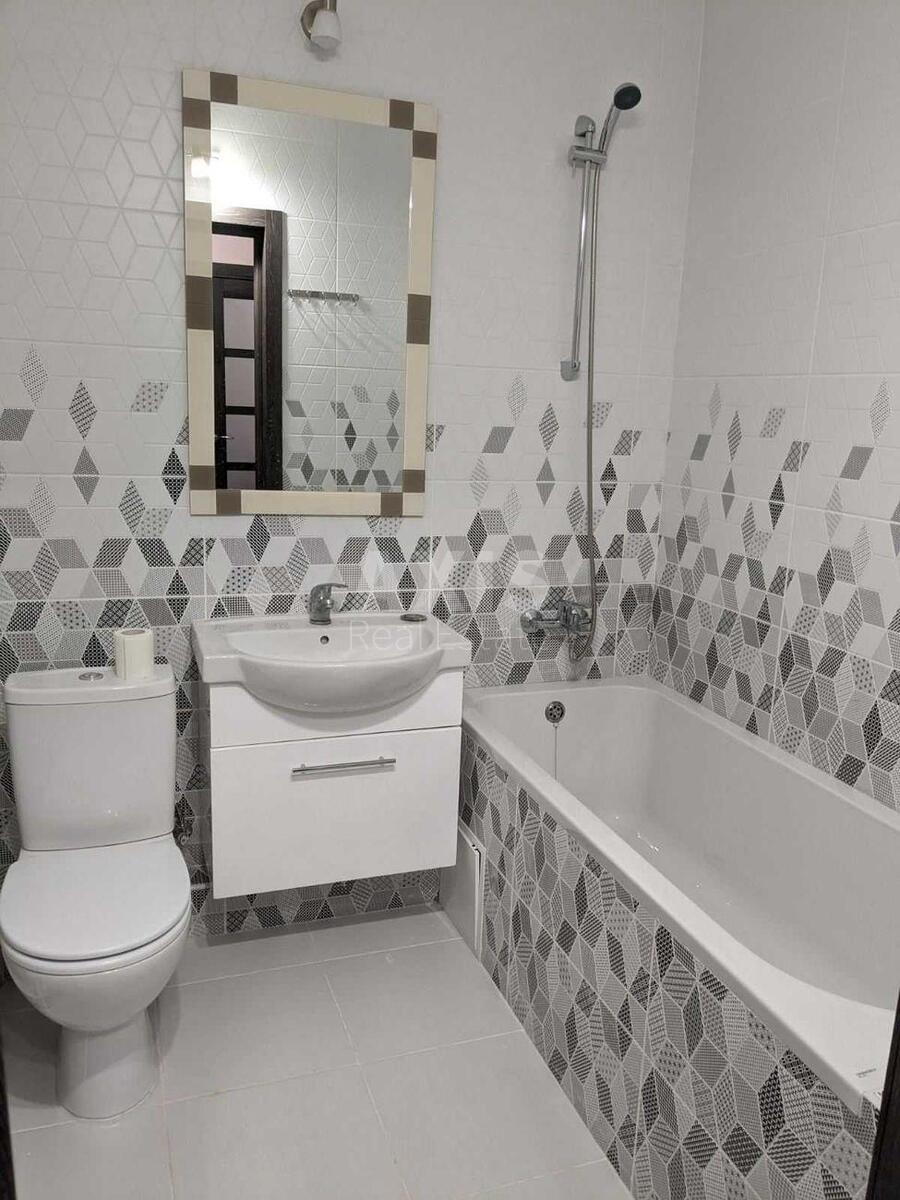 1k apartment pr-t Peremogy 67596874