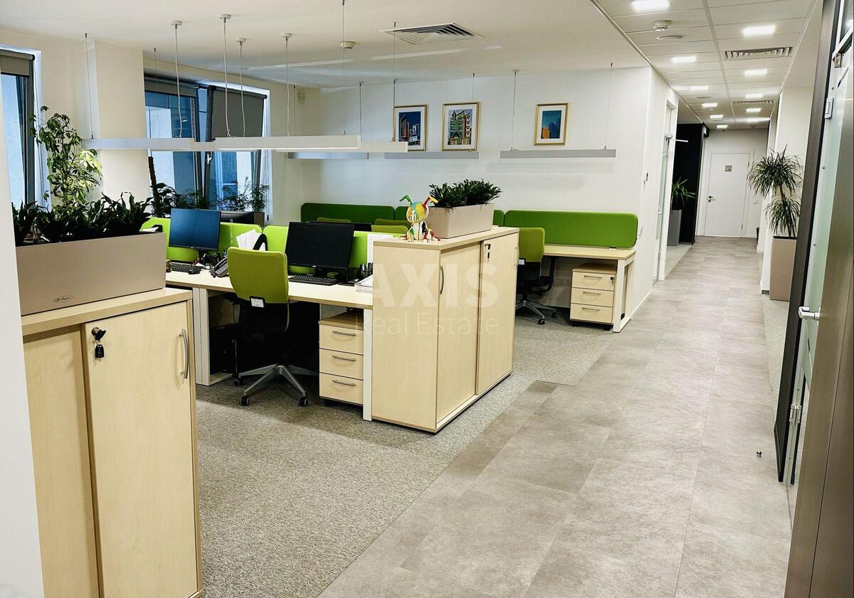 Office pl. Sportyvna 3, 210m2597069