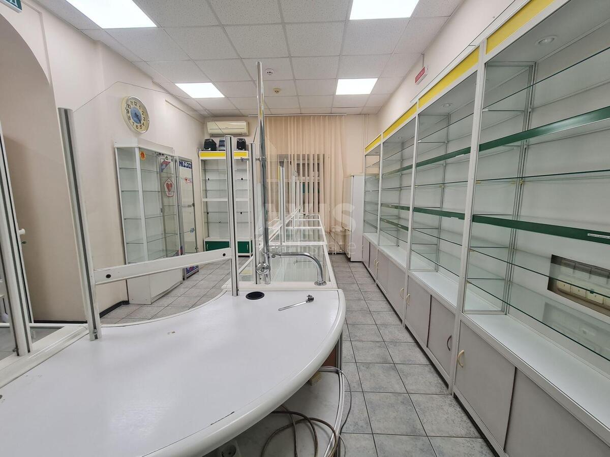 Объект торговли пр-т Бажана Николая 26, 51м24