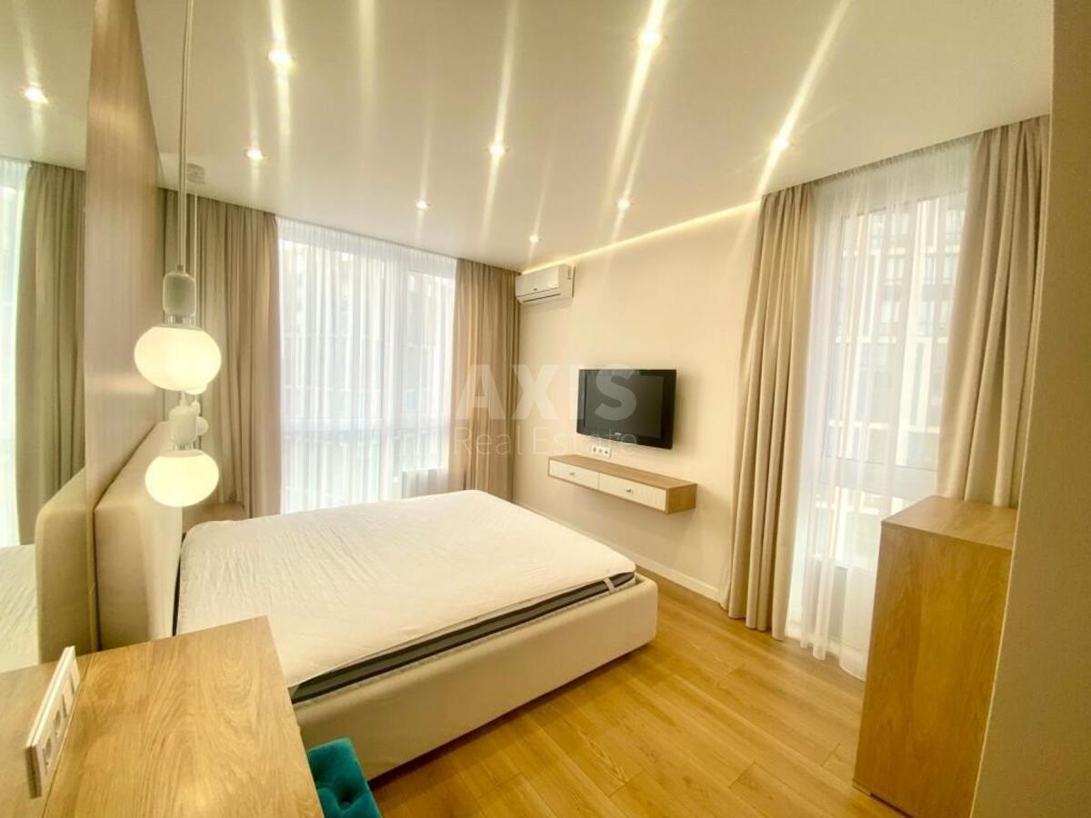 4k apartment vul. Zarichna 169
