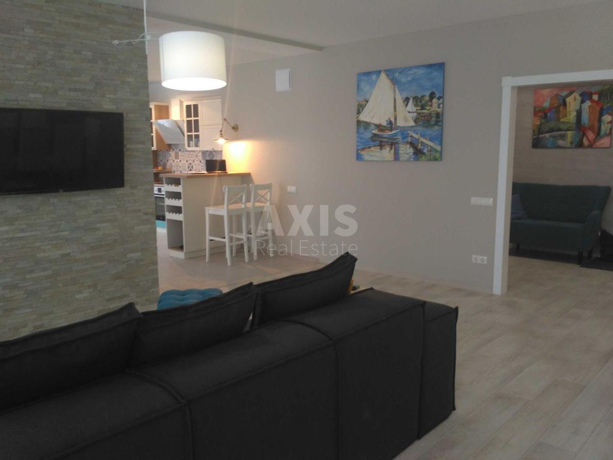 3k apartment vul. Zarichna 14