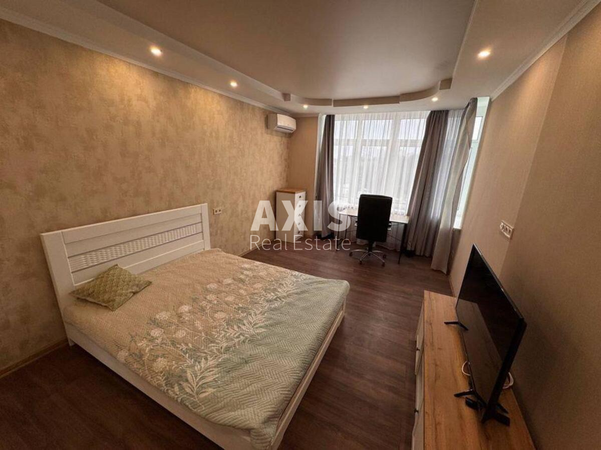 2k apartment vul. Lypkivs'kogo Vasylja Mytropolyta 37в0