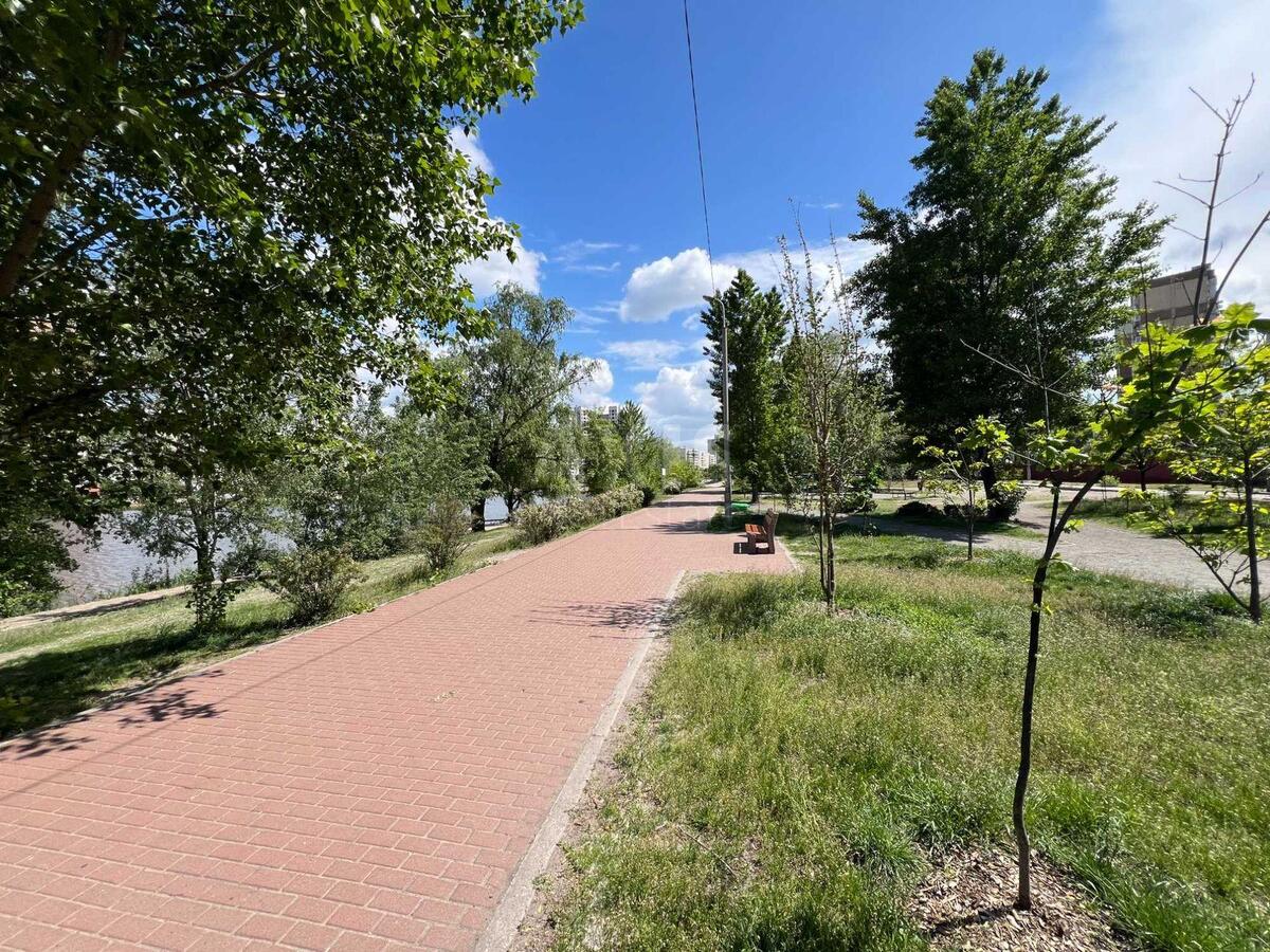 5к квартира ул. Драгоманова 117