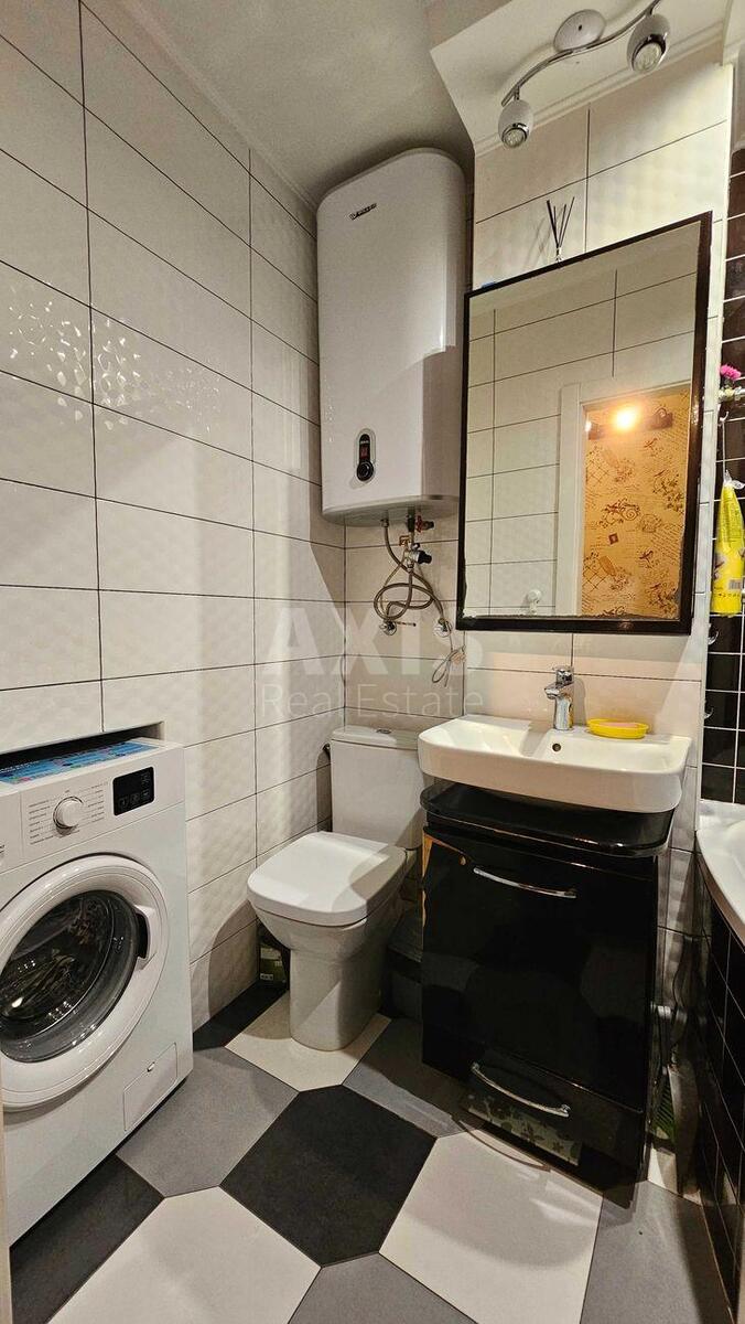 3k apartment vul. Mukachivs'ka 5А17