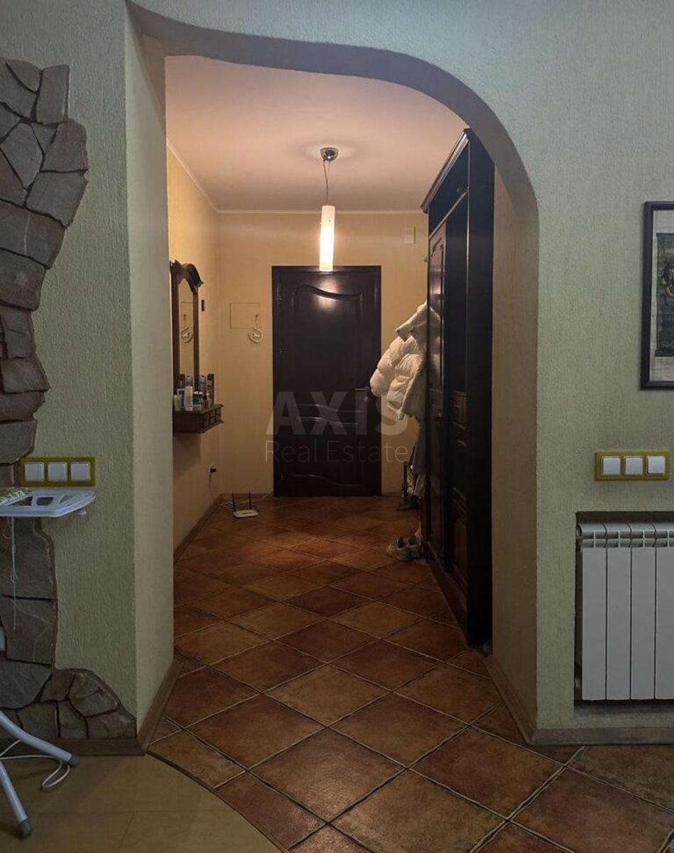 4к квартира пр-т Бажана Николая 26452266