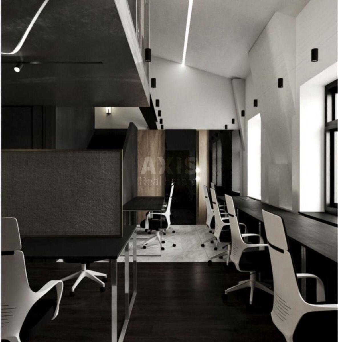 Office vul. Panasa Myrnogo 7, 170m21