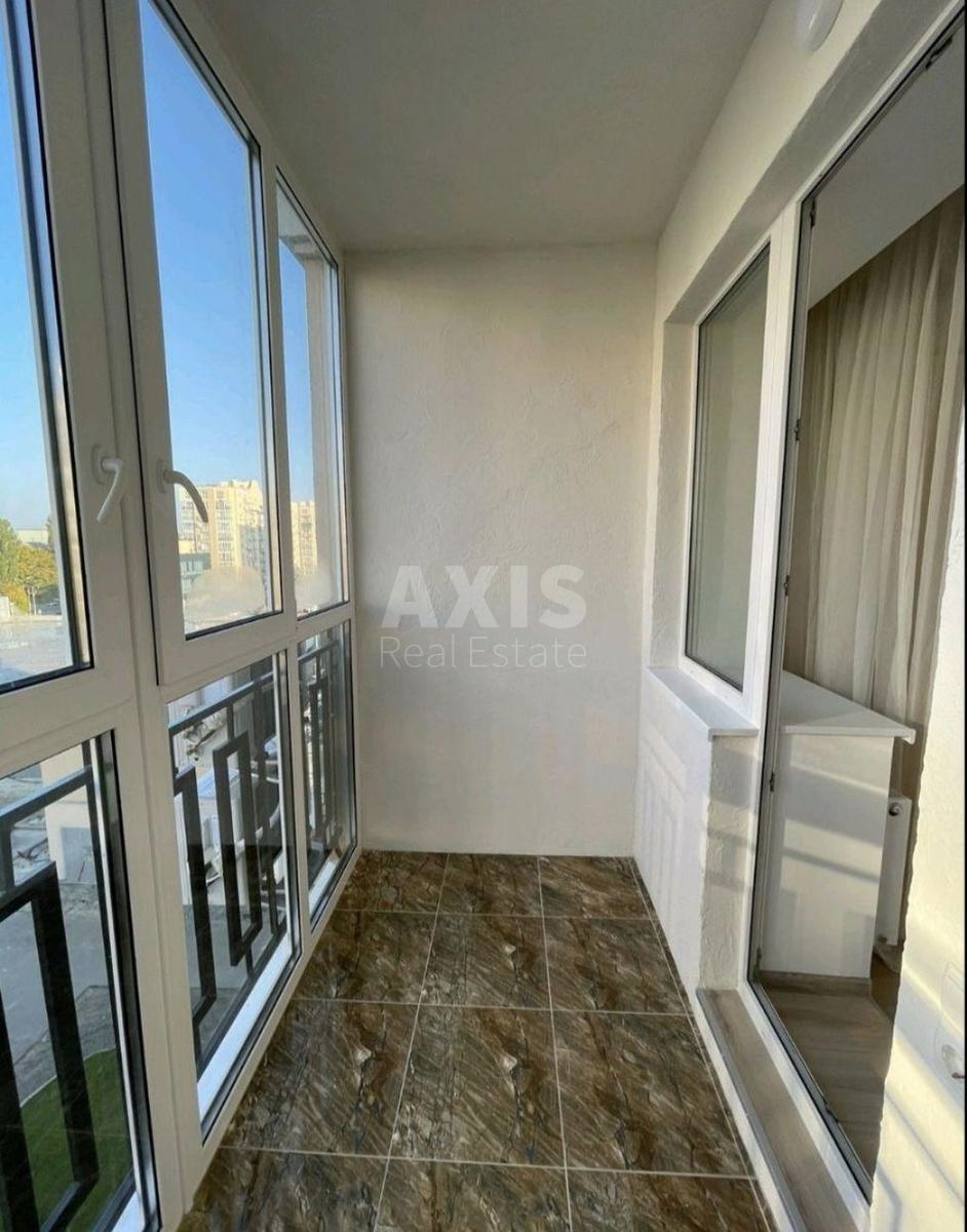1k apartment vul. Metrologichna 21А3