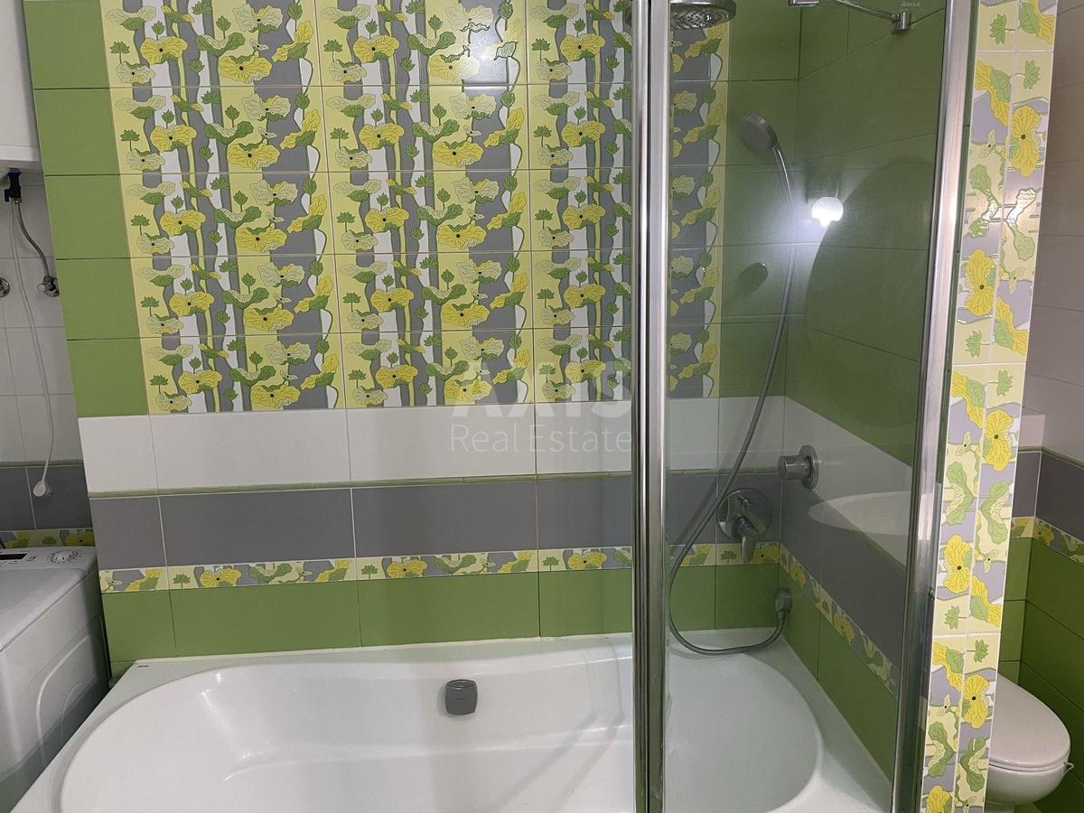 3k apartment vul. Myhajla Maksymovycha 3Г6