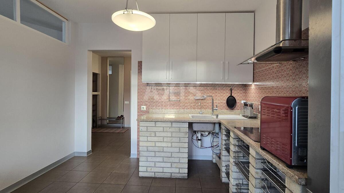 2k apartment vul. Ahmatovoi' Anny 35610670