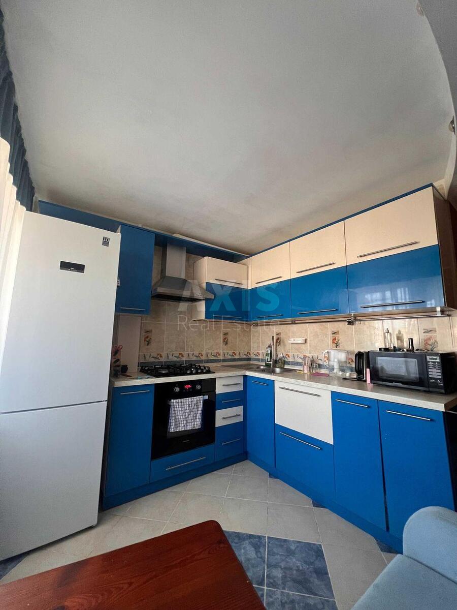 1k apartment vul. Zhmachenka Generala 16