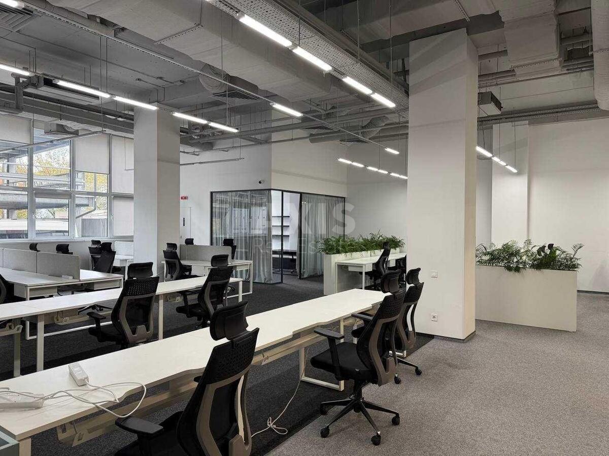 Office vul. Gajdara 58/10, 409m2611551