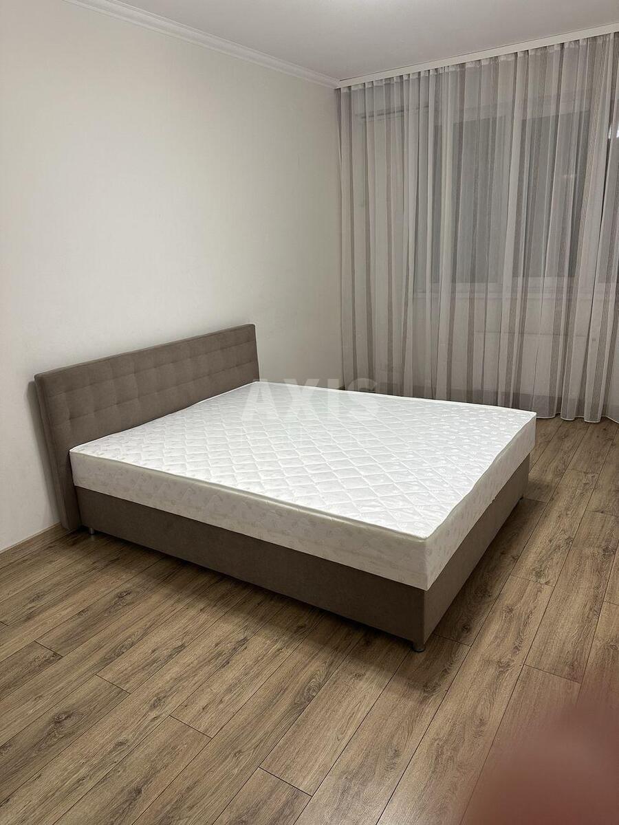 1k apartment vul. Demii'vs'ka 182