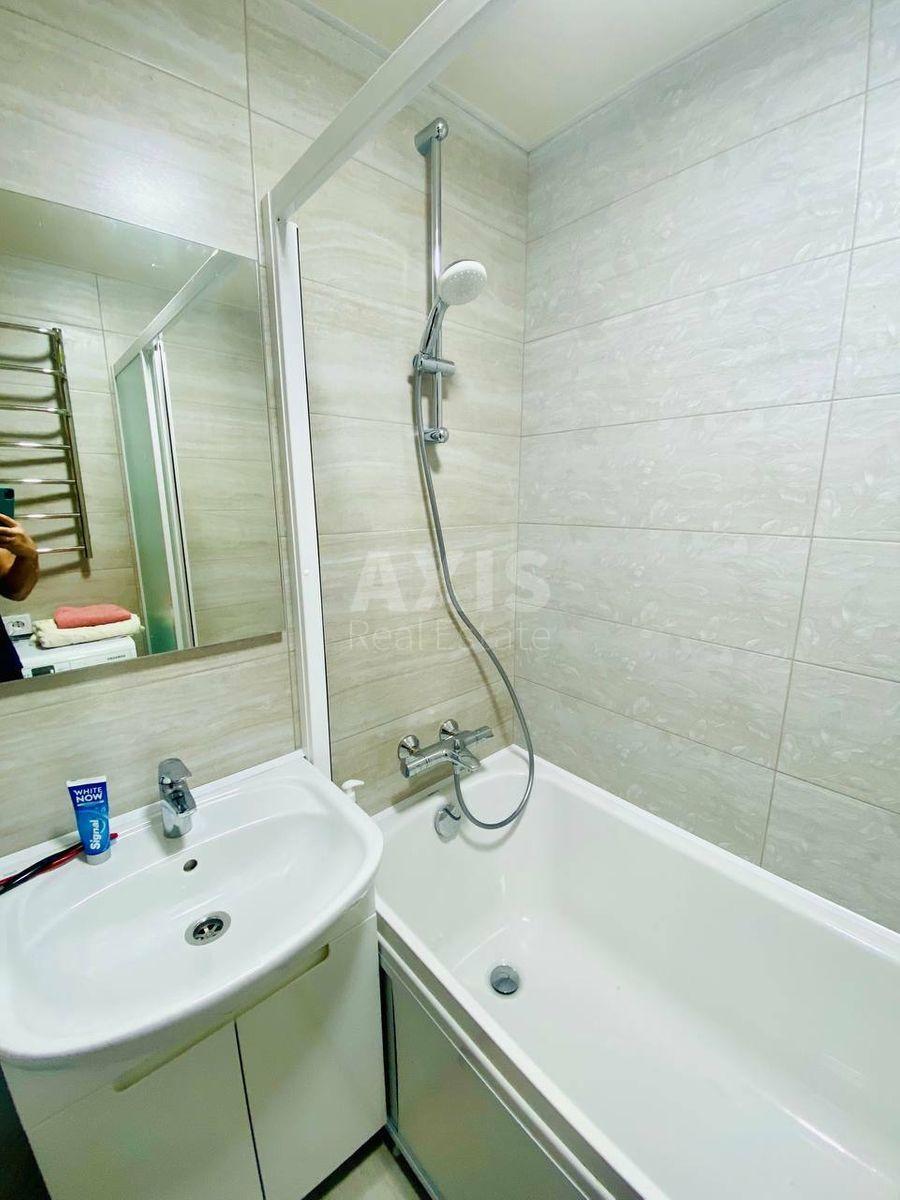1k apartment vul. Kiprianova Akademika 47