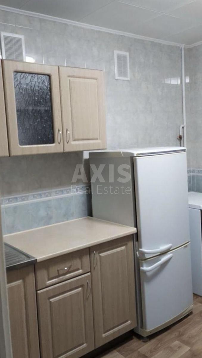 1k apartment vul. Bratyslavs'ka 151