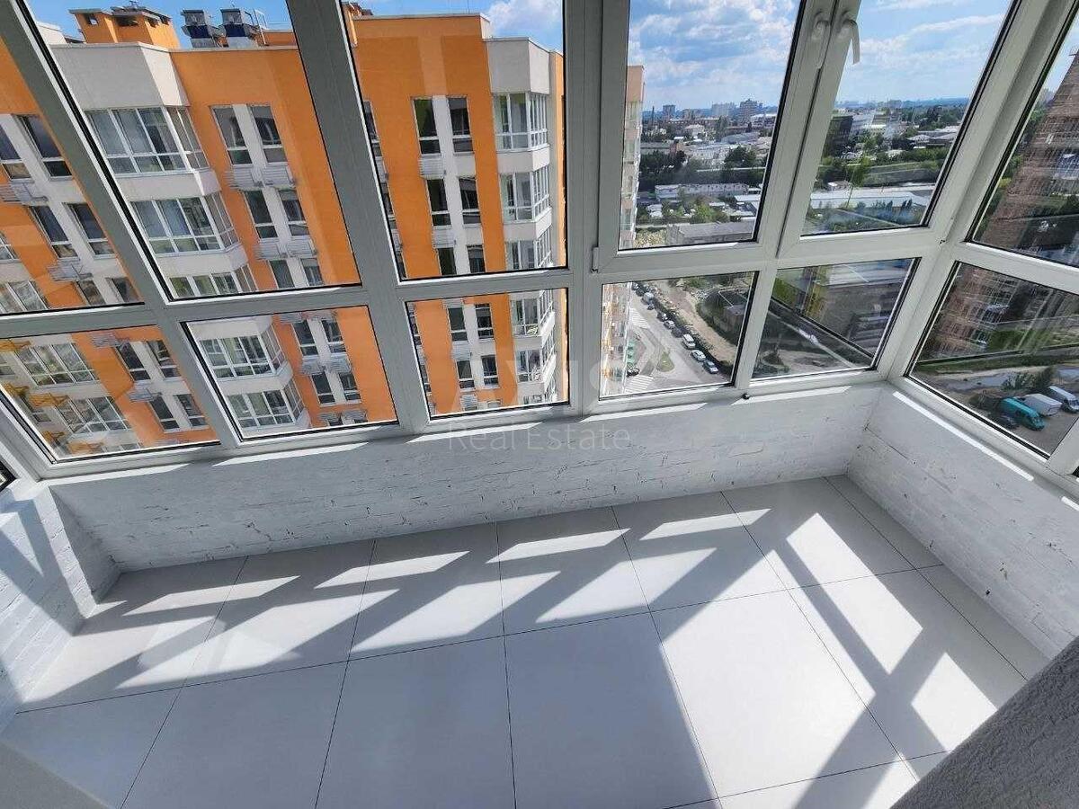 2к квартира ул. Олеся Бердника 1В576956